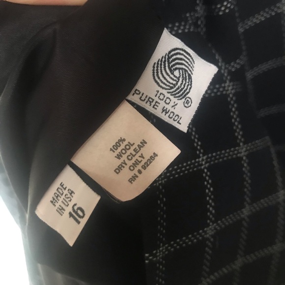 Florine Wachter Blazer - Picture 6 of 6